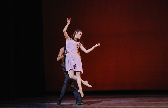 20170112_Carousel Pas de Deux_DR_MCB_Arsht_73A5041