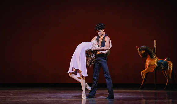 20170112_Carousel Pas de Deux_DR_MCB_Arsht_73A5153