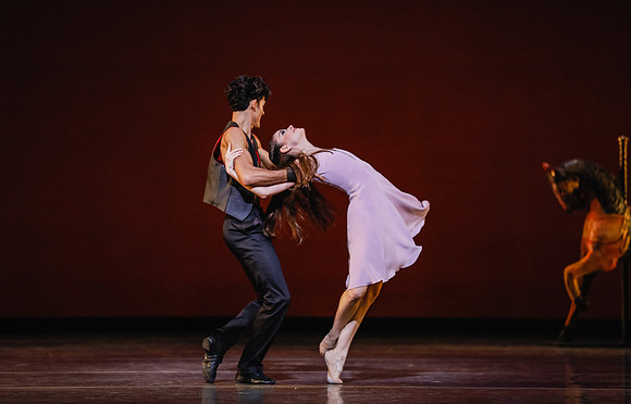20170112_Carousel Pas de Deux_DR_MCB_Arsht_73A5164