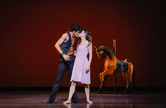 20170112_Carousel Pas de Deux_DR_MCB_Arsht_73A5173