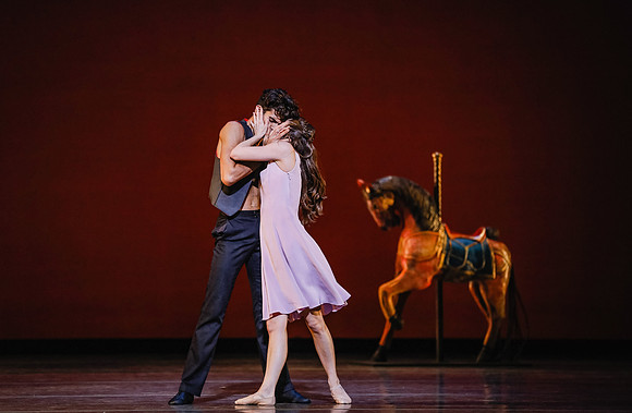 20170112_Carousel Pas de Deux_DR_MCB_Arsht_73A5179