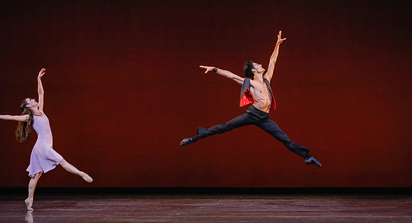 20170112_Carousel Pas de Deux_DR_MCB_Arsht_73A5199