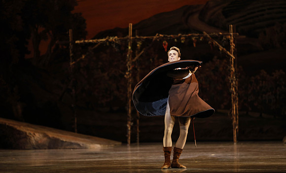 20161020_MCB_Giselle_Act1_DRDA_Arsht_73A3394