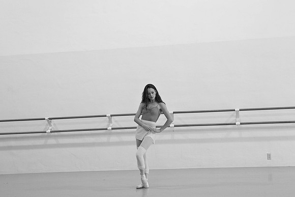 6048_DG_Rehersal_09272011_Ballet_FL_IMG_6257