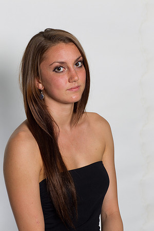6057_DG_10042011_MCB_AL1B85