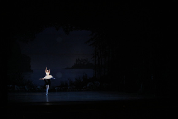 20151023_MCB_Swan_Lake_Prefomance_Arsht__75A2339
