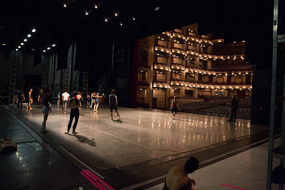20161022_MCB_Giselle_Company_Clase_Arsht9C7C0152