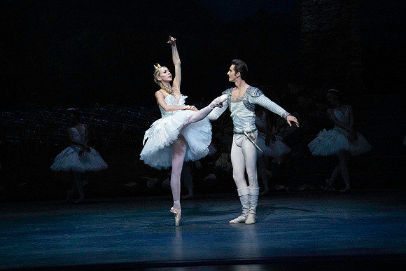 20240417_Swan_Lake_Act 4_2_Cast_DSC3028.ARW