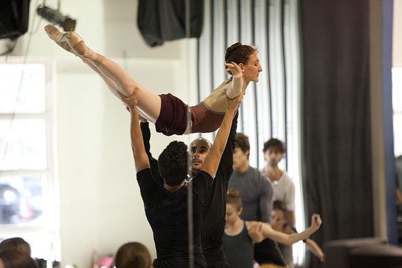 7065B_DG_Studio_Rehersal_Synphonic_Dance_Alexie_Ratmansky_MCB_FL_IMG_0990