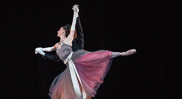 20180405_La Valse_Balanchine_Ravel__73A4255