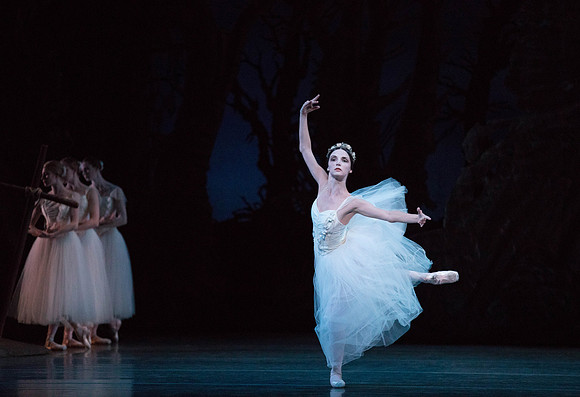 20161021_MCB_Giselle_Cast1_Act2__73A6467