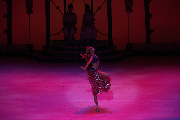 20141229_Nutcracker_WPB_Arabian_CG3P0894