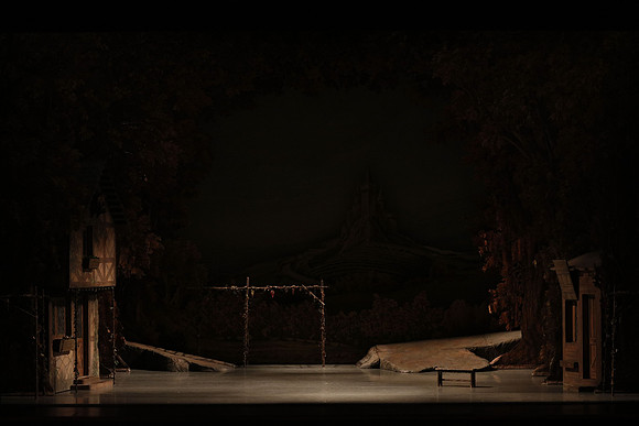 20161020_Giselle_Props_Stage__75A0002