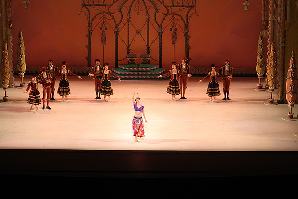 20141229_Nutcracker_WPB_Bows_CG3P4553