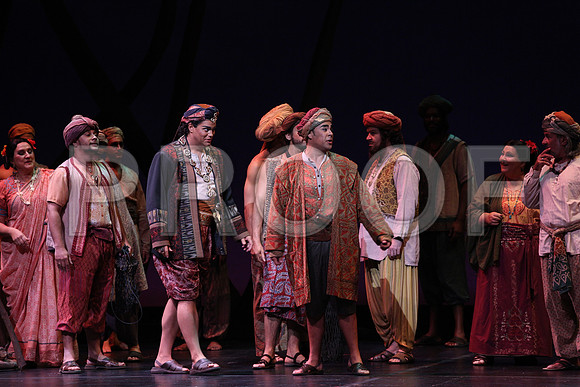 20150226_The_Pearl_Fisher_Act_29C7C0698