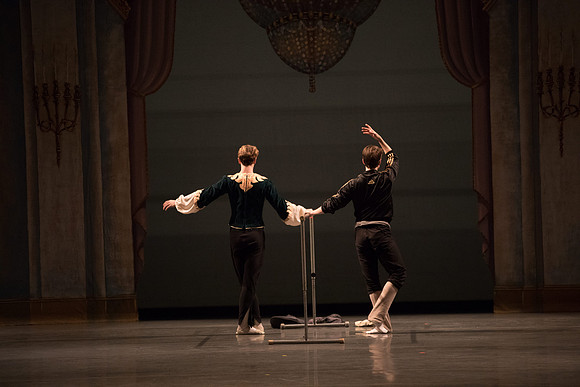 20180207_Theme_and_Variations_Backstage_73A0096