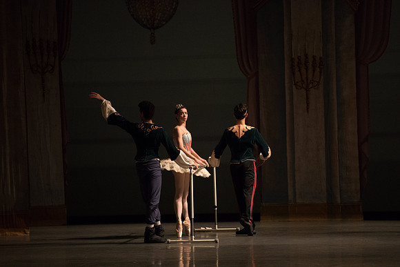 20180207_Theme_and_Variations_Backstage_73A0117
