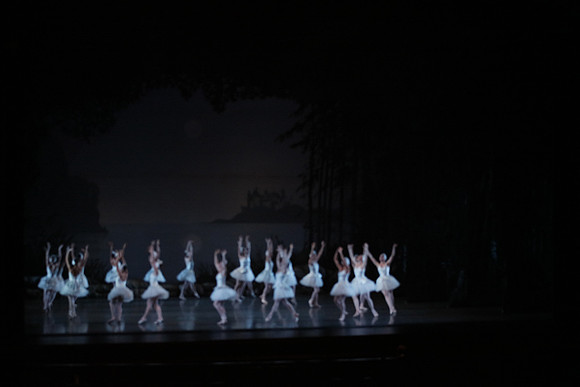 20151023_MCB_Swan_Lake_Prefomance_Arsht__75A2559