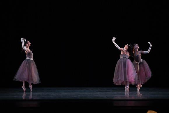 20180405_La Valse_Balanchine_Ravel__73A4167