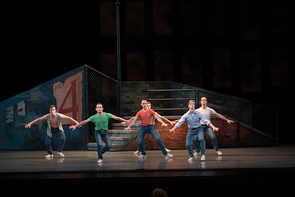 20180111_West_Side_Story_Suite_73A7236