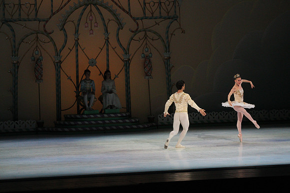 20141223_Nutcracker_ARTC_Pasdedeux_AL1B5763