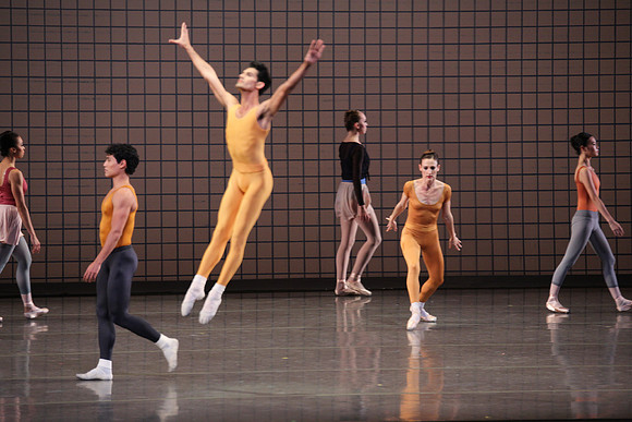 20170114_Glass_Pieces_Preformance_Saturday_Chase_Lauren_MCB_9C7C0046