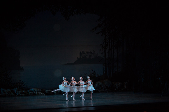20151025_MCB_Swan_Lake_2Cast_Arsht_IMG_0004