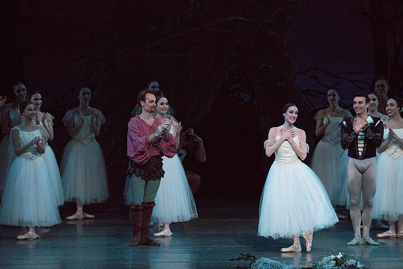 20161022_MCB_Giselle_Act2_2Cast_Tricia_Arsht_73A1250