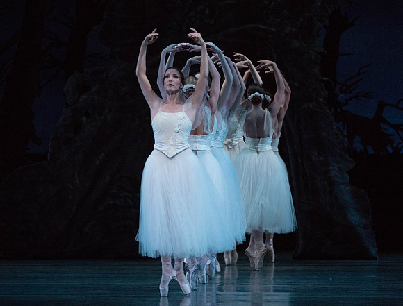 20161021_MCB_Giselle_Cast1_Act2__73A6286
