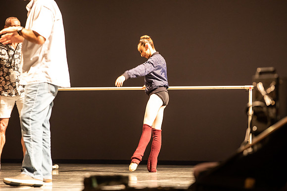 20190221_MCB_Warmup_on_Stage_MG_7692