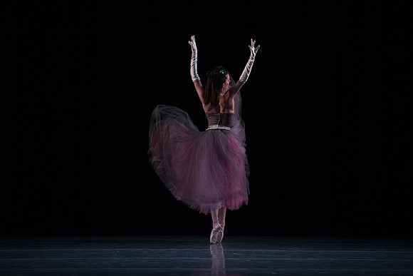 20180405_La Valse_Balanchine_Ravel__73A4194