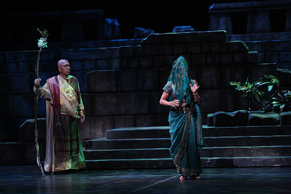 20150226_The_Pearl_Fisher_Act_39C7C1629