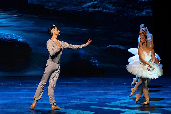20241026_untitled20241026_Pas de deux from La bayadere__DSC2849