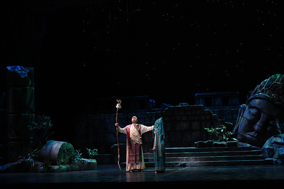 20150226_The_Pearl_Fisher_Act_39C7C1706