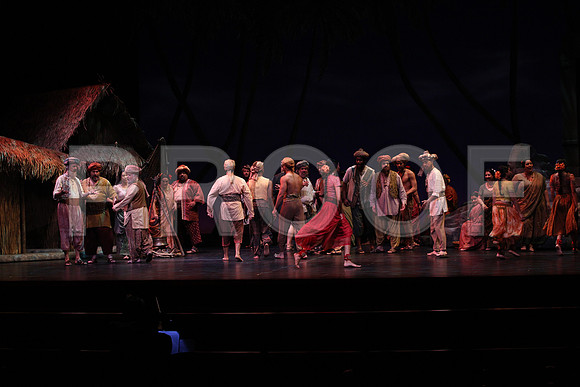 20150226_The_Pearl_Fisher_Act_29C7C0628