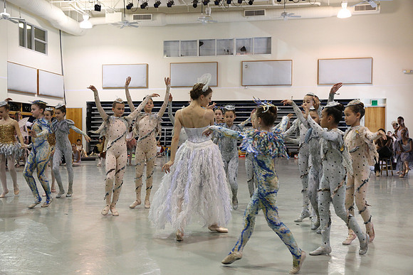 20160310_Midsummer_Act1_Studio_IMG_1390