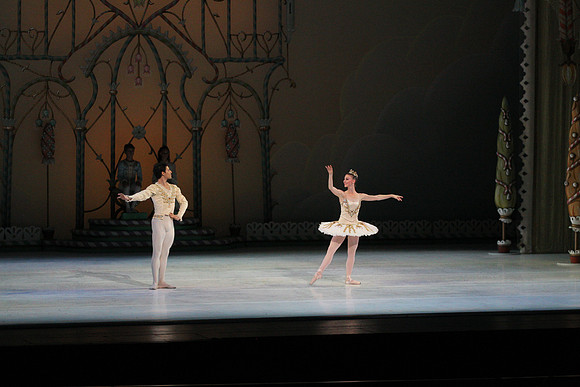 20141223_Nutcracker_ARTC_Pasdedeux_AL1B5792