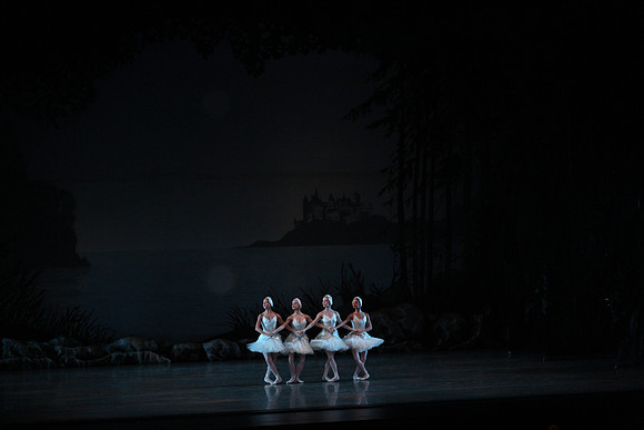 20151025_MCB_Swan_Lake_2Cast_Arsht_IMG_0007