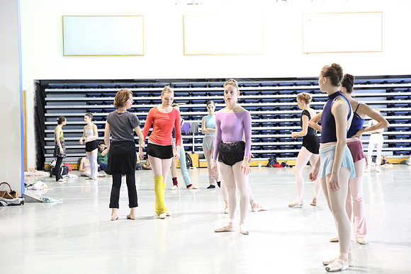 20150312_MCB_Raymonda_Variations_Studio_Arnold_9C7C6343