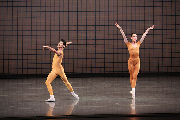20170114_Glass_Pieces_Preformance_Saturday_Chase_Lauren_MCB_9C7C0058