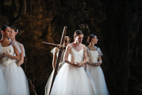 20161020_MCB_Giselle_2Cast_Act2_no Makeup_DRDA_Arsht_73A1519
