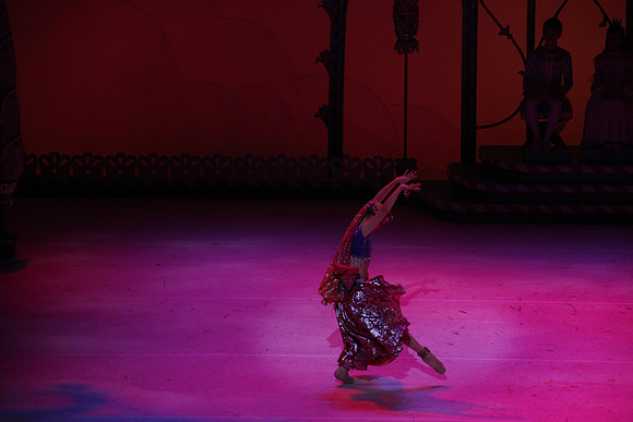 20141229_Nutcracker_WPB_Arabian_CG3P0892