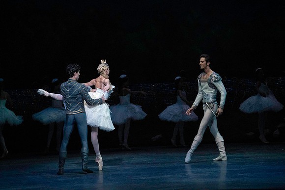 20240417_Swan_Lake_Act 4_2_Cast_DSC2969.ARW