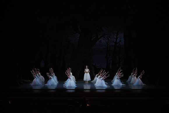 20161020_MCB_Giselle_Act1_DRSH_75A0735