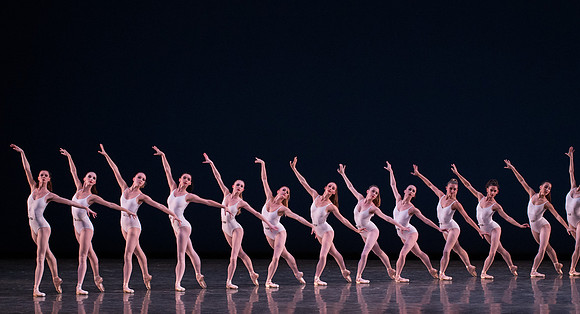 20150109_MCB_SI3M_Dress_Hear_the_Dance_CG3P1150