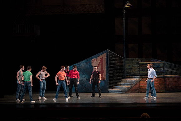 20180111_West_Side_Story_Suite_73A7222