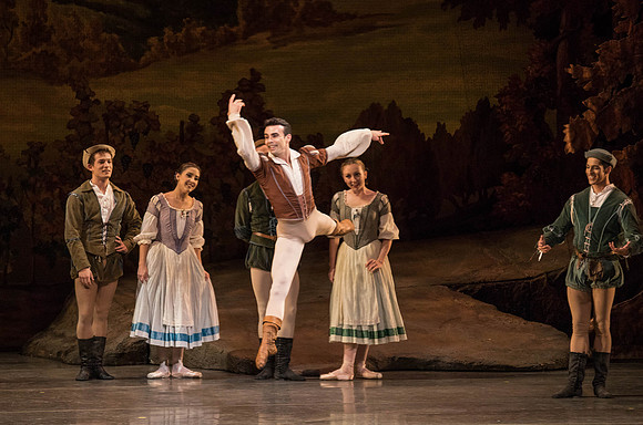 20161022_MCB_Giselle_Act1_2Cast_Tricia_Arsht_Arsht_73A6472