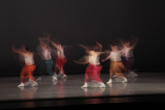 20170113_Glass_Motion_Blur_Samantha_PR_9C7C2278