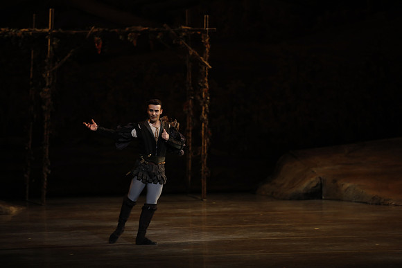 20161023_MCB_Giselle_Act1_3Cast_Jennifer_Laurent_Arsht__73A1375