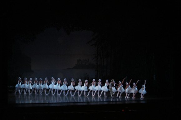 20151023_MCB_Swan_Lake_Prefomance_Arsht__75A2594